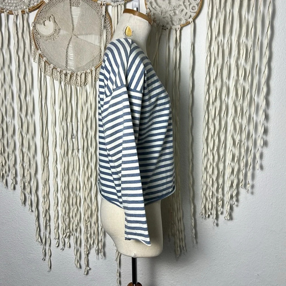 Outerknown Cream and Blue Stripe Patch Pocket Top Size Small - Picture 6 of 10